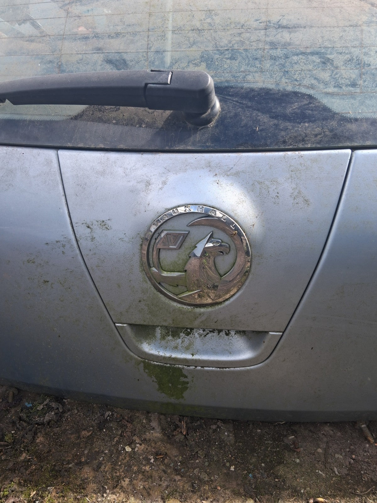 2013 VAUXHALL ASTRA J HATCHBACK REAR BARE TAILGATE BOOTLID GREY