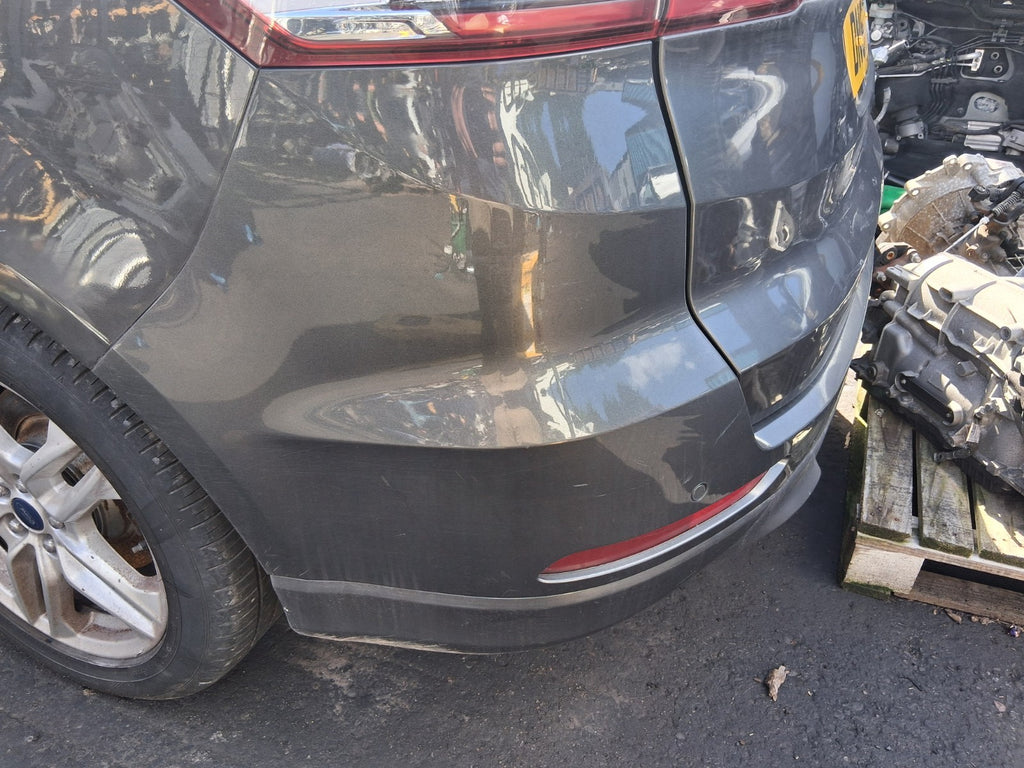 2017 FORD S MAX MK2 COMPLETE REAR BUMPER WITH PDC SENSORS GREY