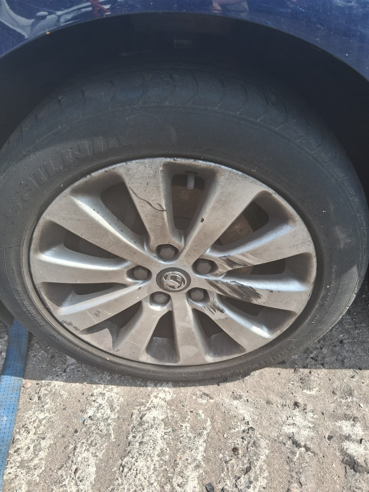 2013 VAUXHALL ASTRA J ESTATE 17 INCH ALLOY WHEEL WITH TYRE 225/50R17