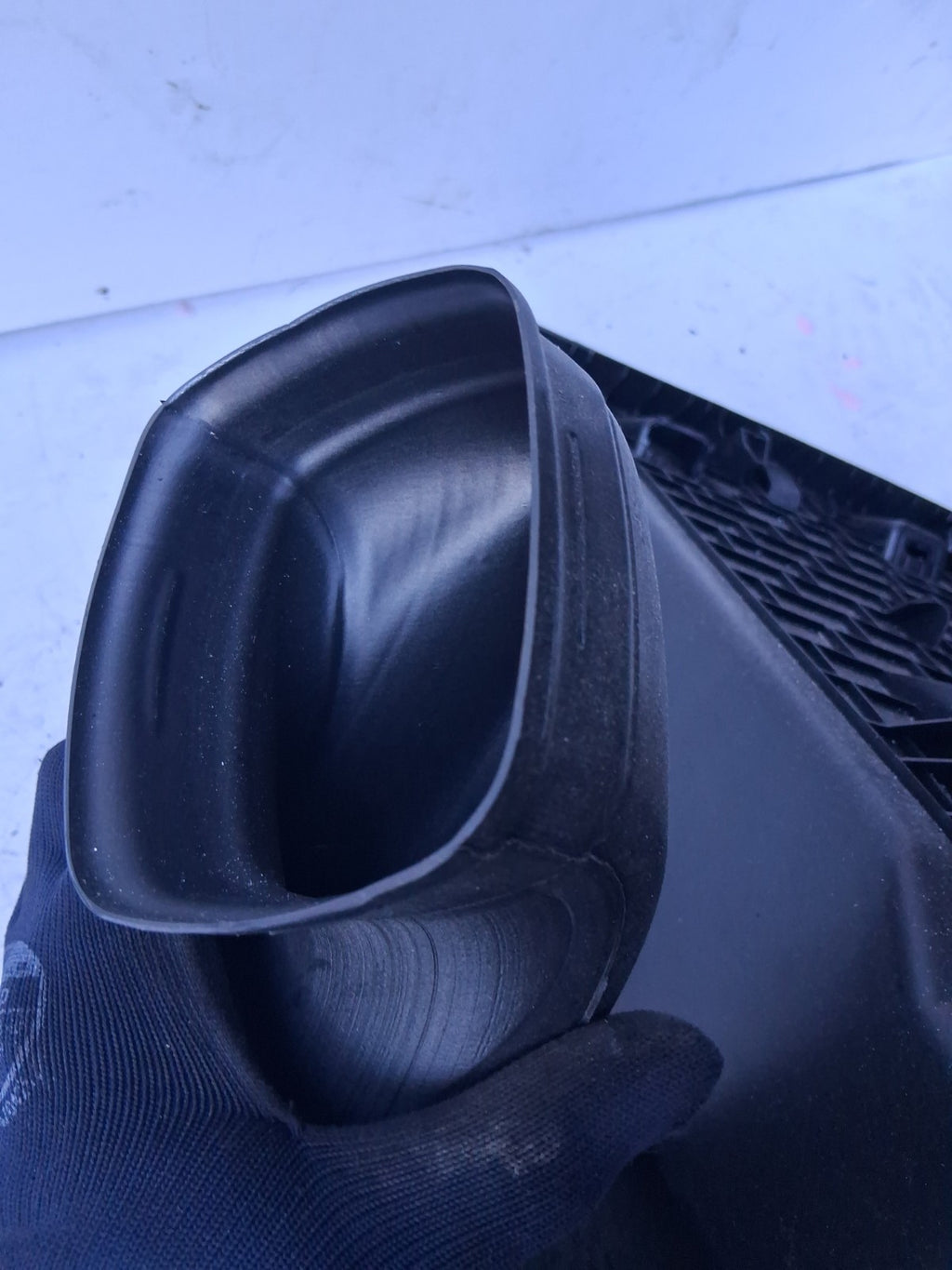 2023 RENAULT MASTER MK3 STORAGE COMPARTMENT GLOVEBOX 685004863R