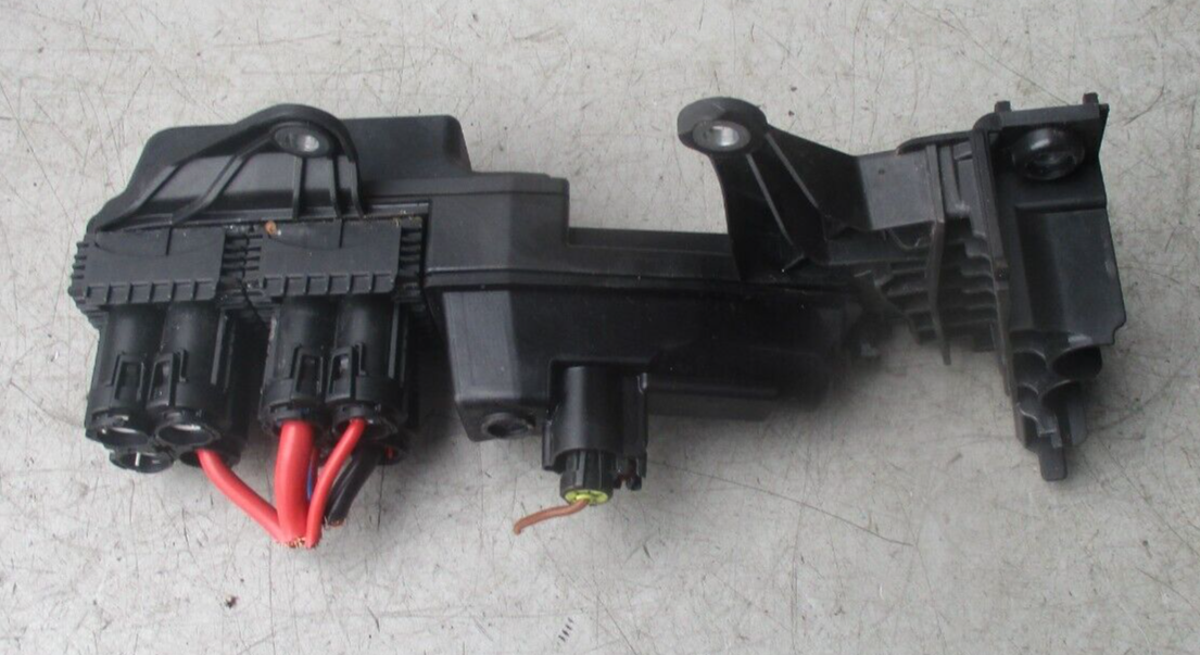 BMW 3 SERIES G20 2019 BATTERY VOLTAGE JUMP START TERMINAL 6842527 193487