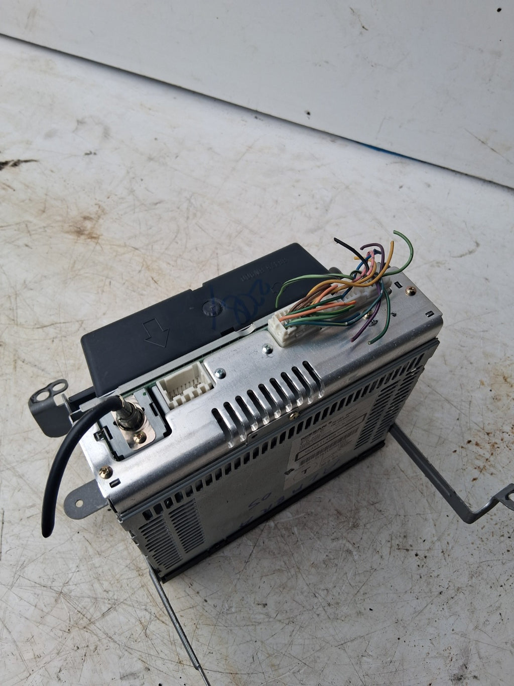 2005 NISSAN ALMERA CD PLAYER HEAD UNIT 28185BN810