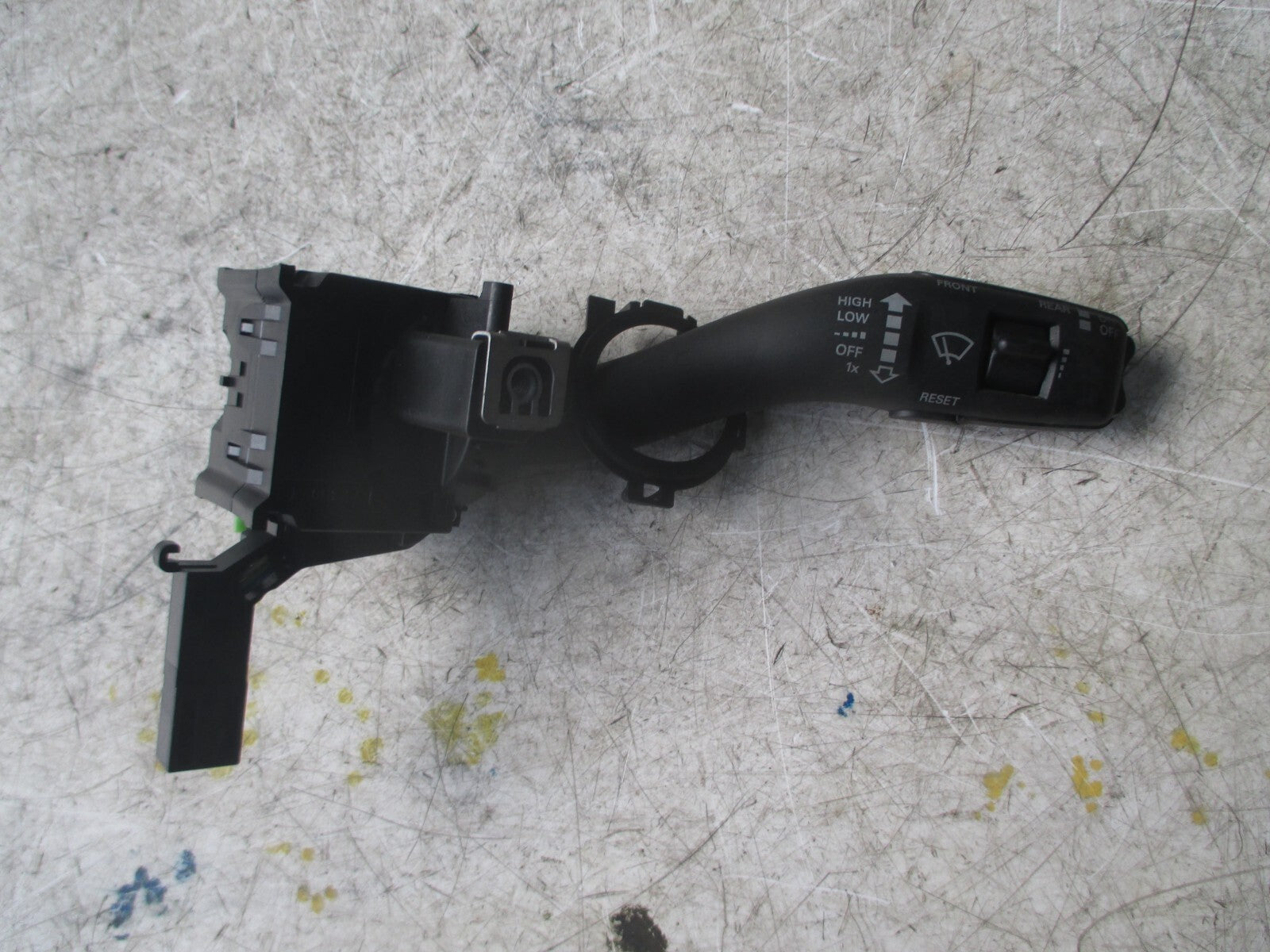 AUDI A3 8P 2009 WIPER STALK SWITCH CONTROL 8P0953519E