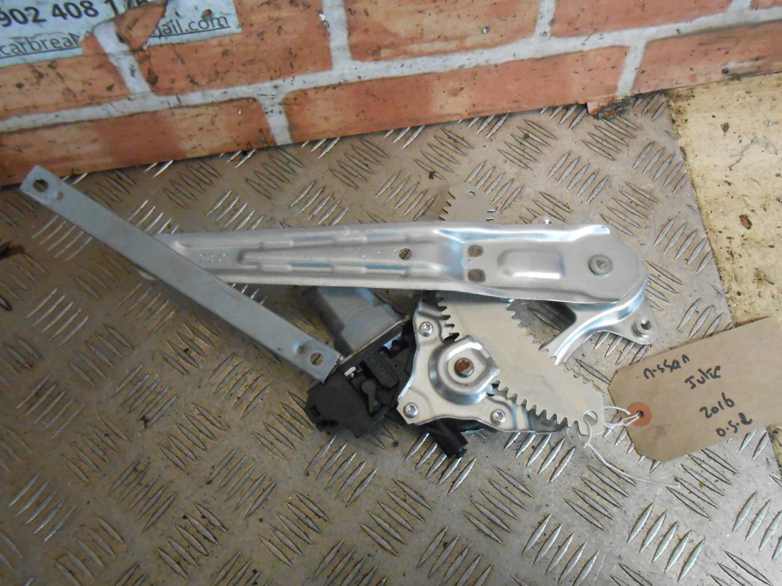 NISSAN JUKE 2016 OSR DRIVER SIDE REAR ELECTRIC WINDOW REGULATOR MOTOR 603170