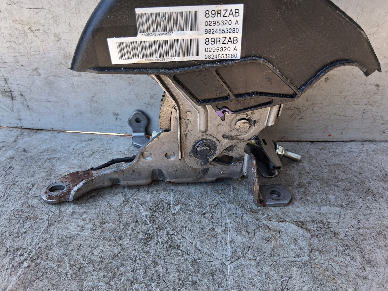 VAUXHALL CORSA F 2021 MANUAL HANDBRAKE LEVER & MECHANISM 9824553280