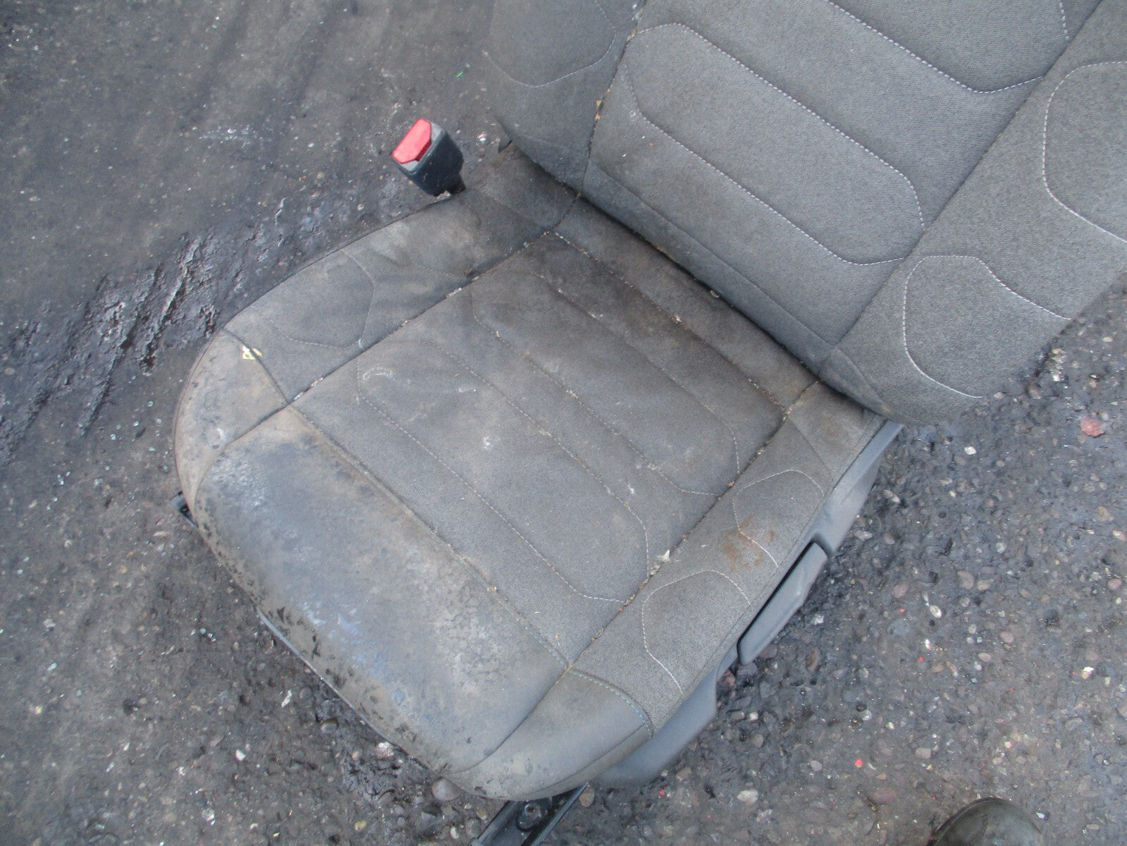 CITROEN C4 MK3 2021 NSF PASSENGER SIDE FRONT COMPLETE SEAT FABRIC & HALF LEATHER