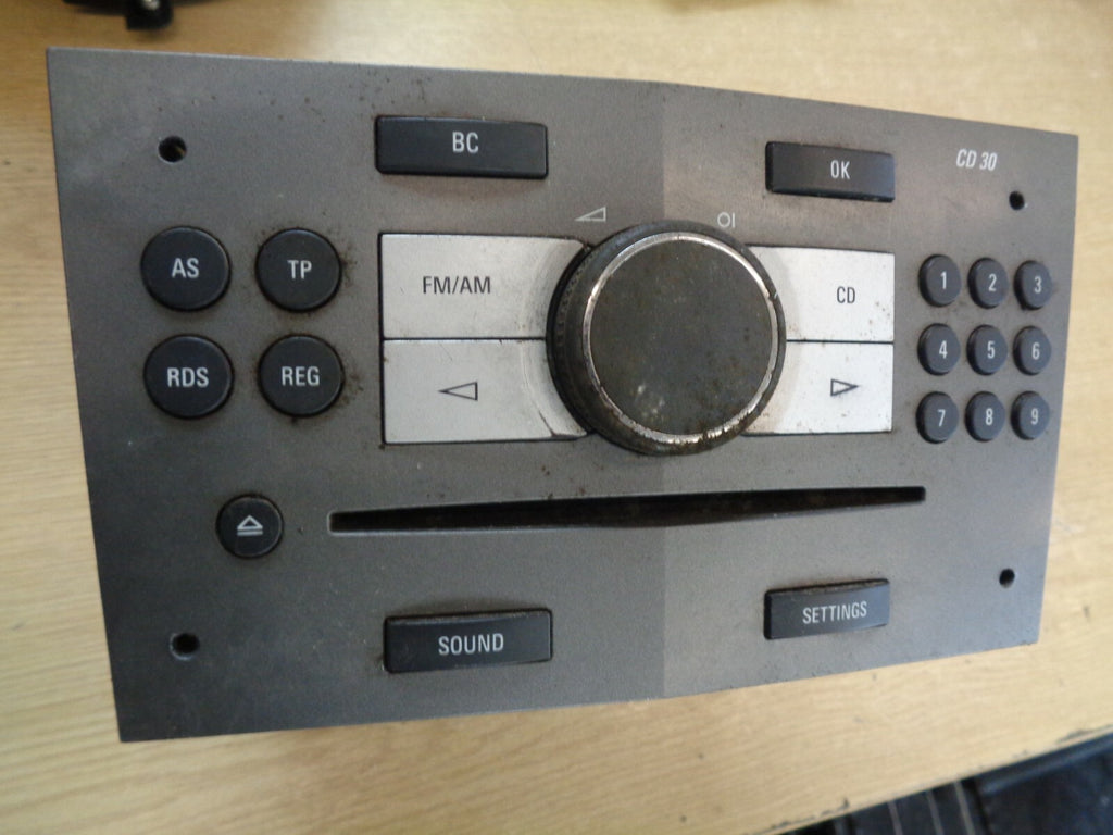 VAUXHALL ZAFIRA B MK2 2016 RADIO CD STEREO HEAD UNIT 13263049