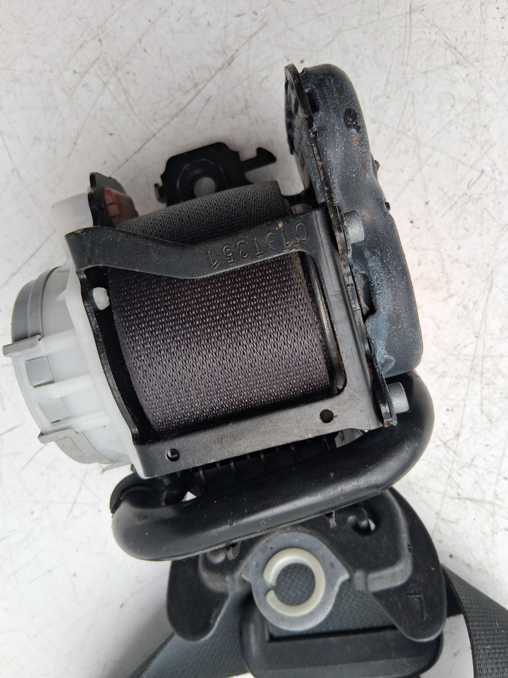 NISSAN QASHQAI MK2 2014 OSF OFF DRIVER RIGHT FRONT SEAT BELT 0589P1000220