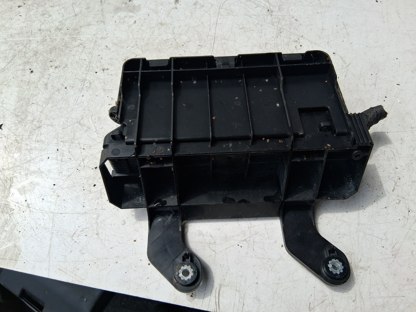 2016 VOLVO V40 1.6 DIESEL FUSE BOX RELAY ASSEMBLY