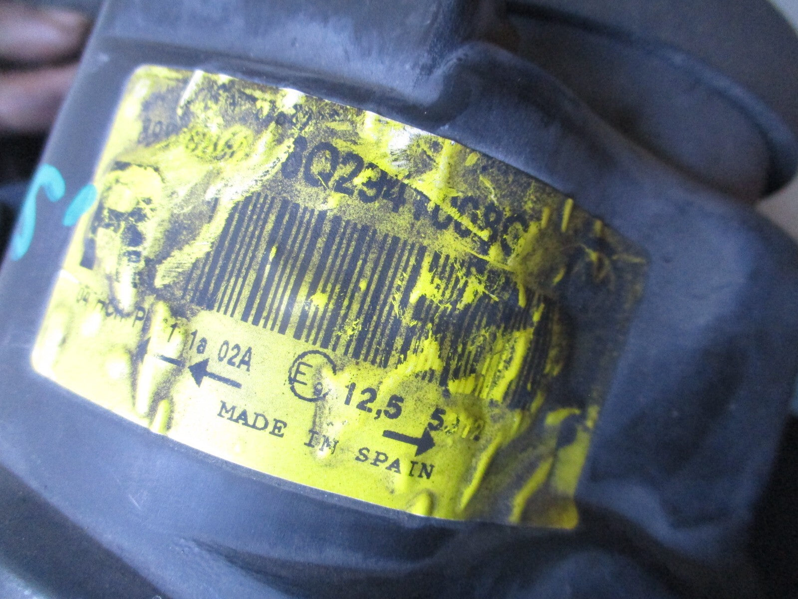 2005 VW VOLKSWAGEN POLO MK4 OSF DRIVER SIDE FRONT HEADLIGHT HEADLAMP 6Q2941008