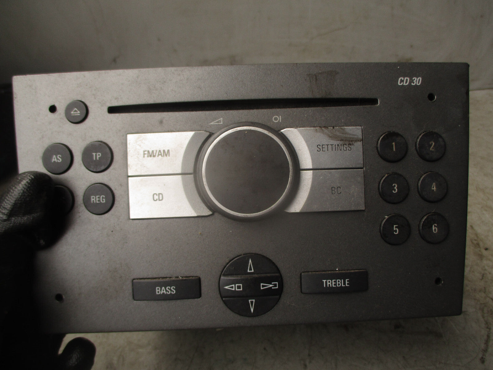 2005 VAUXHALL CORSA C RADIO CD PLAYER HEAD UNIT 13190853