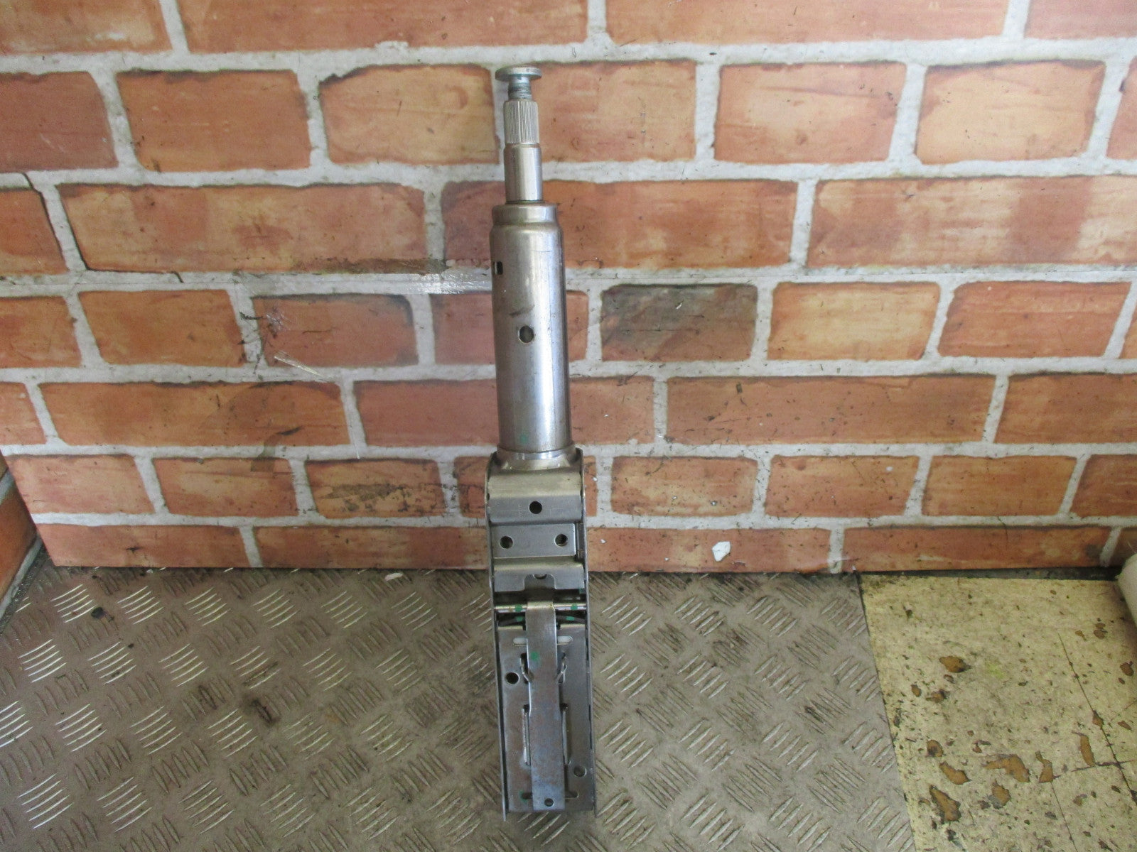 2009-2015 VAUXHALL ASTRA J MK6 STEERING COLUMN 13422685