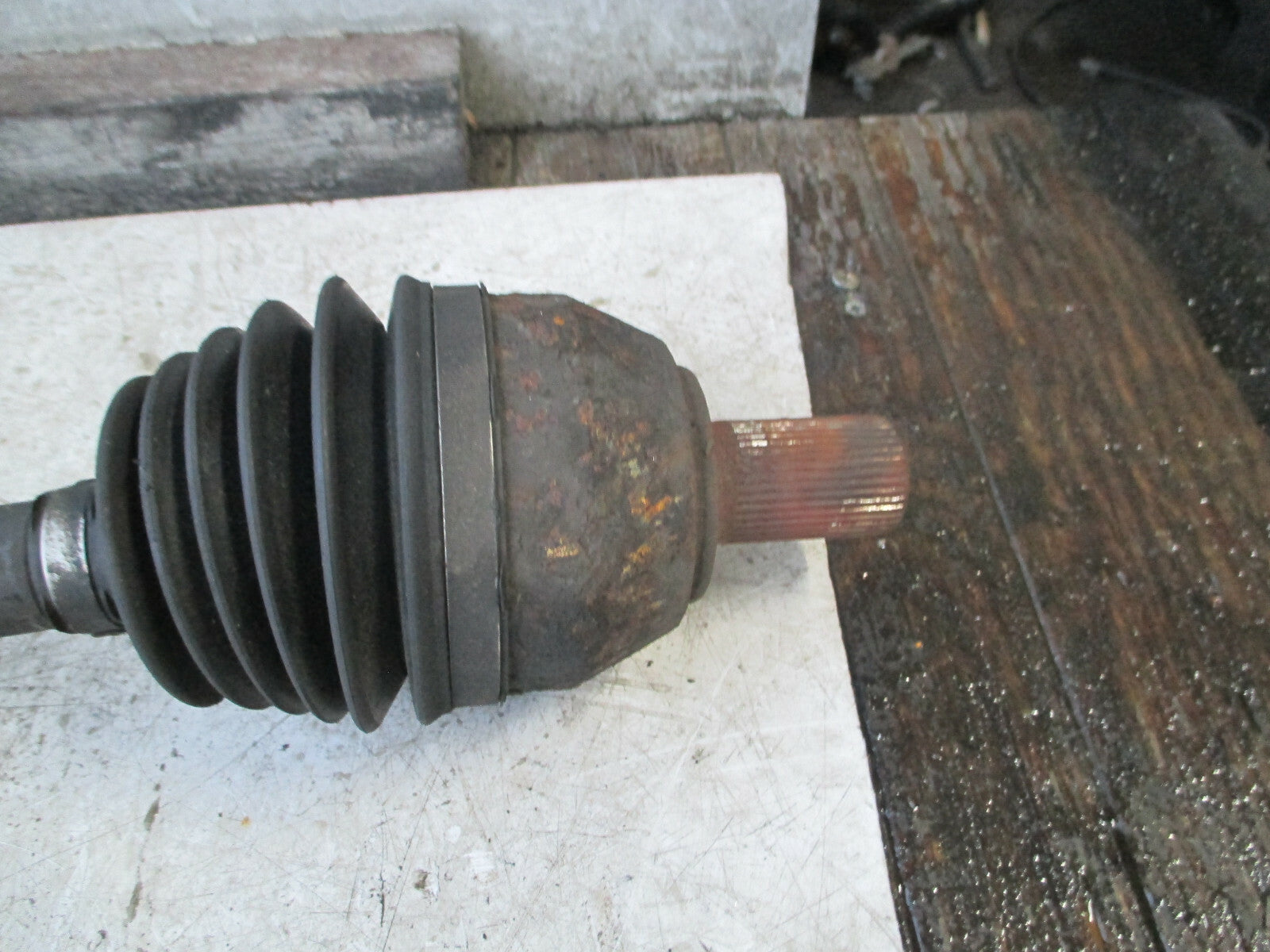 FORD MONDEO MK4 2013 2.0 DIESEL NSF PASSENGER SIDE DRIVESHAFT 6G913B37BF