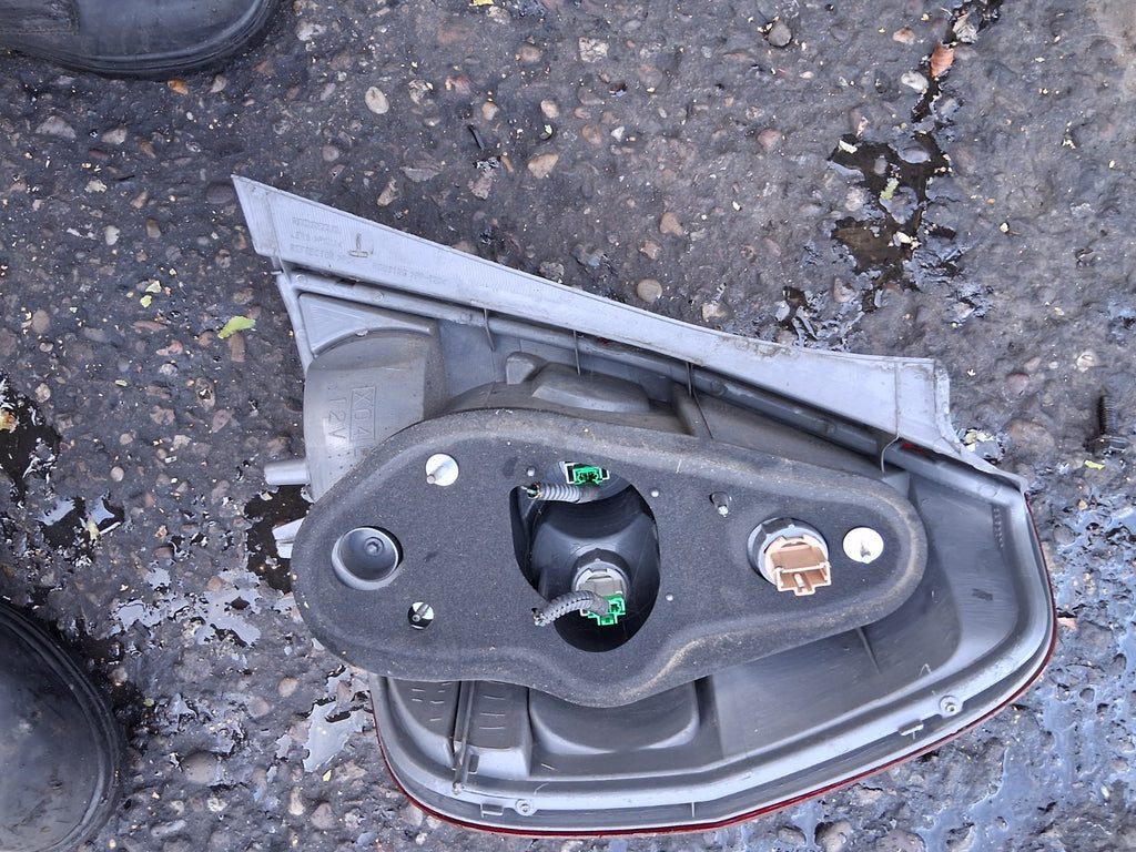 2008 HONDA JAZZ MK1 NSR PASSENGER SIDE REAR LEFT TAIL LIGHT