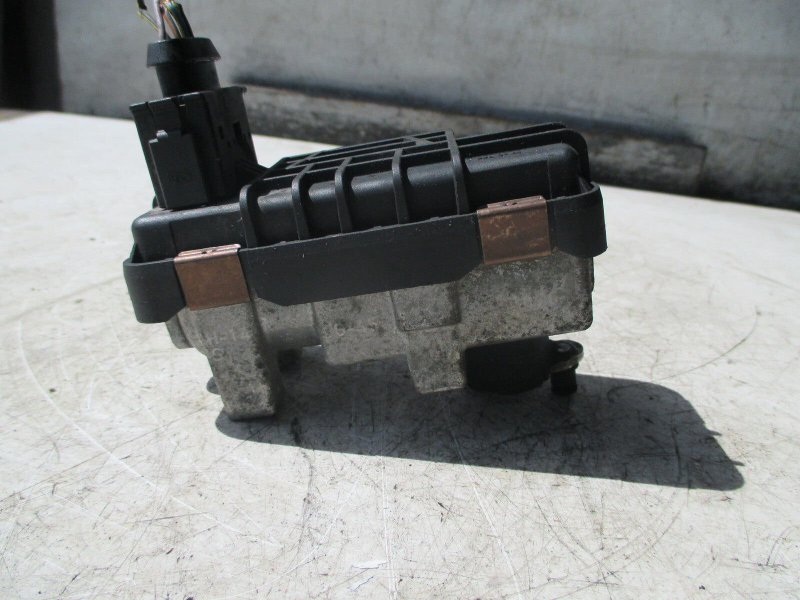 FORD MONDEO MK4 1.8 TURBO ELECTRIC ACTUATOR 6NW009206