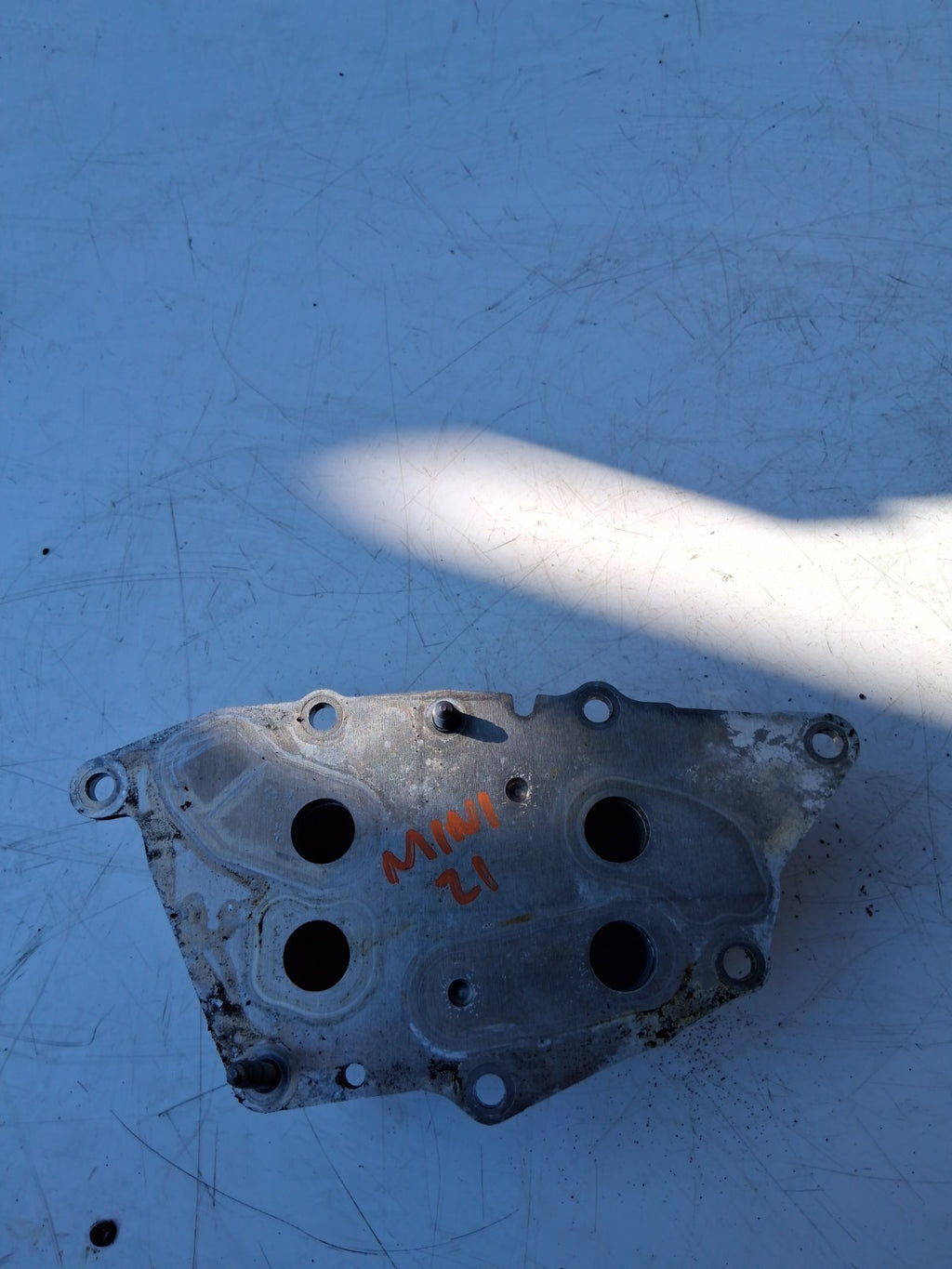 MINI CLUBMAN 2021 OIL FILTER HOUSING & COOLER 72353179
