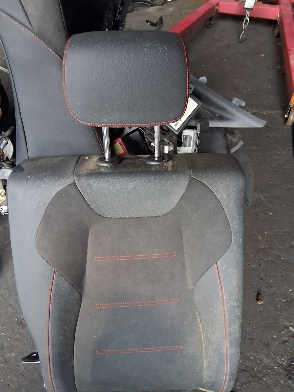 2021 MERCEDES A CLASS SALOON V177 OSR DRIVER SIDE REAR RIGHT LEATHER SEAT