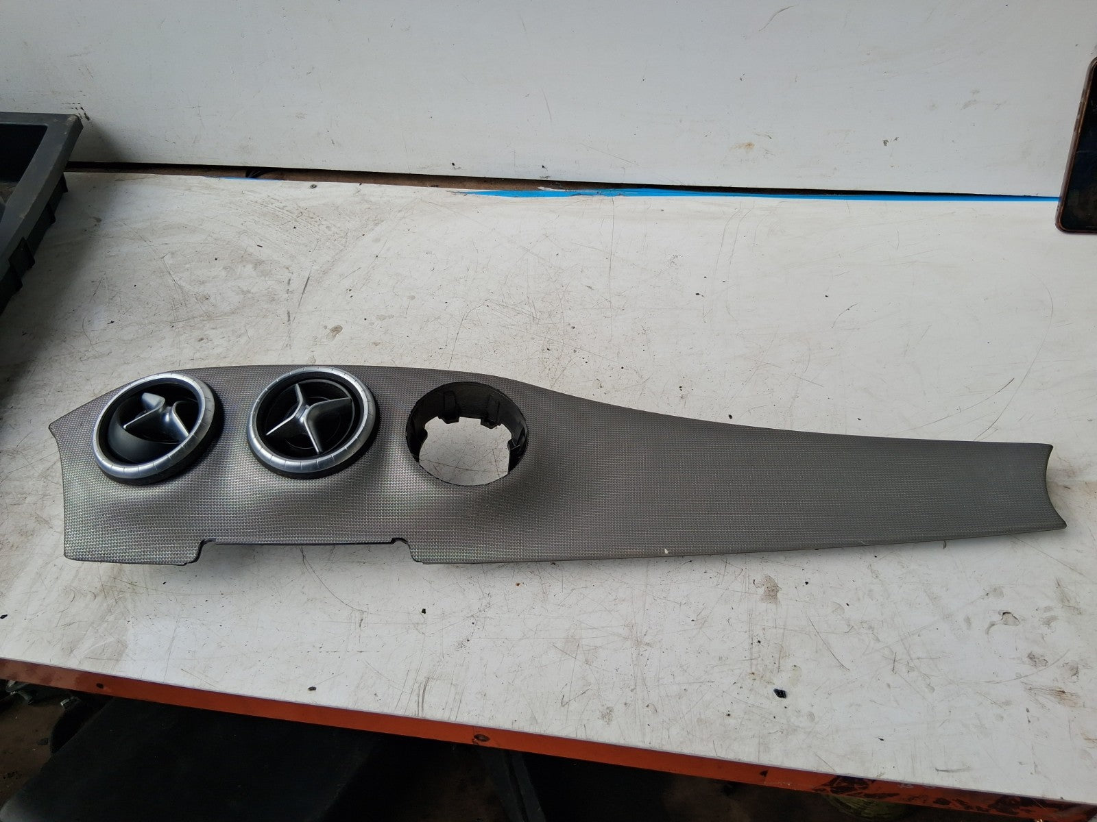 MERCEDES BENZ CLA 2016 C117 NS PASSENGER SIDE FRONT DASH TRIM