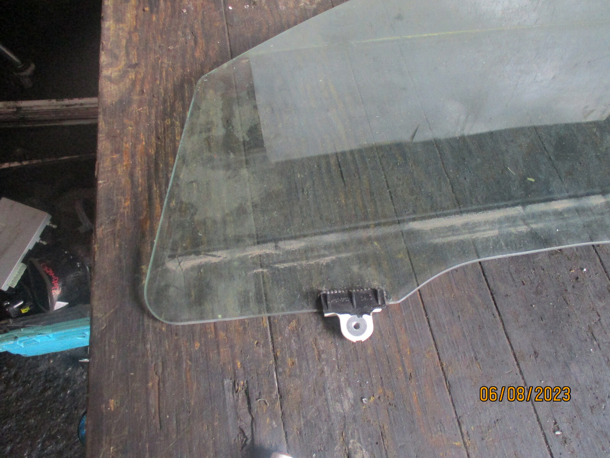 MITSUBISHI ASX 2020 NSF PASSENGER SIDE FRONT WINDOW GLASS
