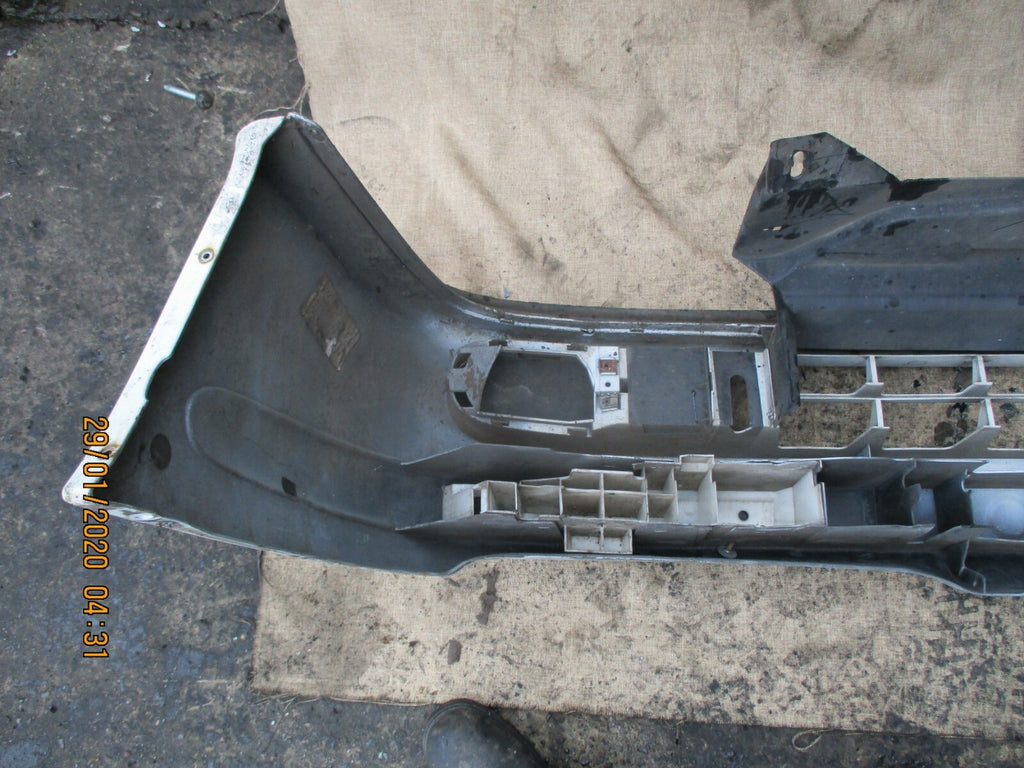 RENAULT MEGANE MK1 HATCHBACK 5 DOOR 1996 FRONT PLASTIC BUMPER IN WHITE