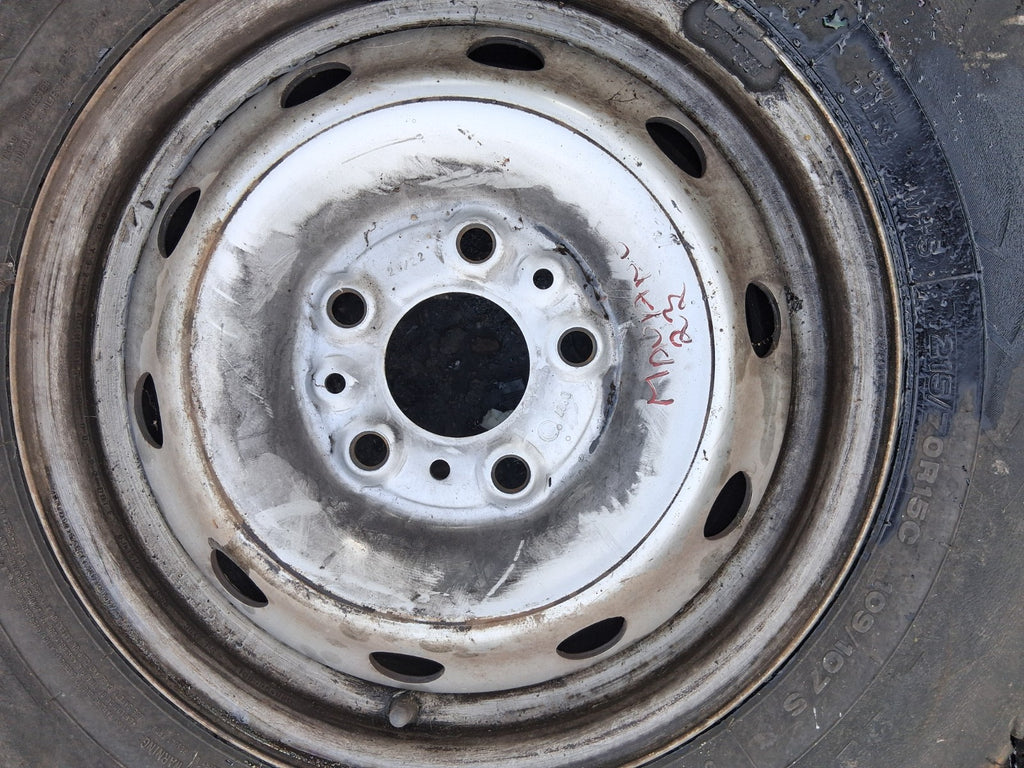 2023 RENAULT MASTER MK3 16 INCH STEEL WHEEL WITH TYRE 215/70R15C