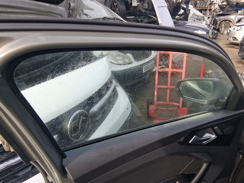 2024 AUDI A1 S LINE MK2 GB NSF PASSENGER SIDE FRONT LEFT WINDOW GLASS