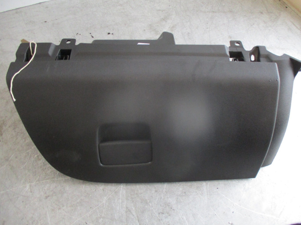 2017 VAUXHALL CORSA E GLOVE BOX COMPLETE 460029937
