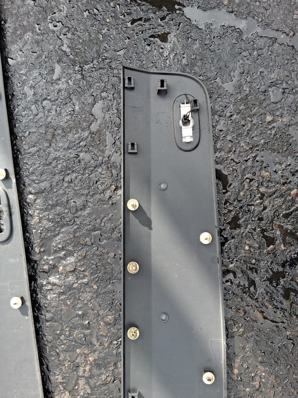 2016 MERCEDES SPRINTER W906 OSR DRIVER SIDE REAR TRIM MOULDING A9066903500