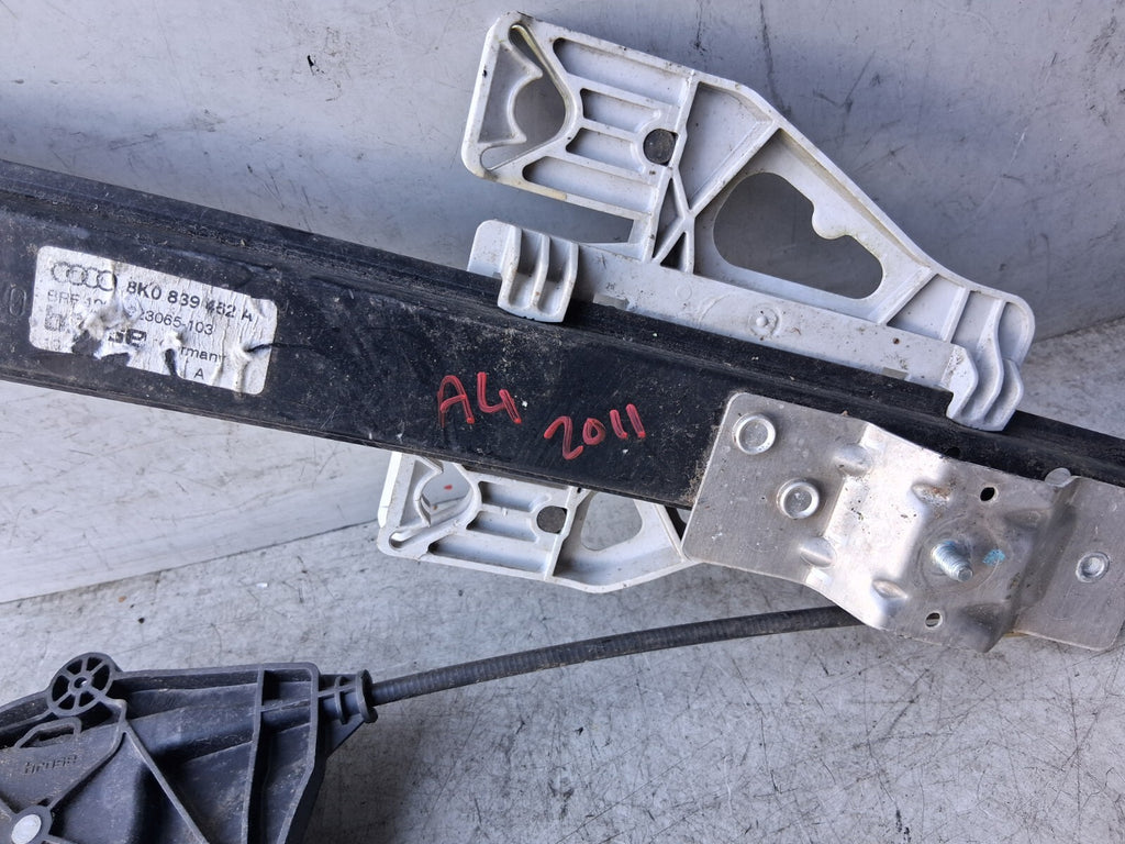 2011 AUDI A4 OSR DRIVER SIDE REAR RIGHT WINDOW MOTOR & REGULATOR 839462A