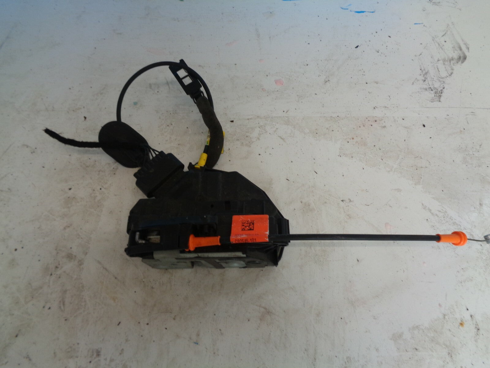 FORD ECOSPORT 2019 5DR NSR PASSENGER SIDE REAR DOOR LOCK MECHANISM GN15A264A27AD