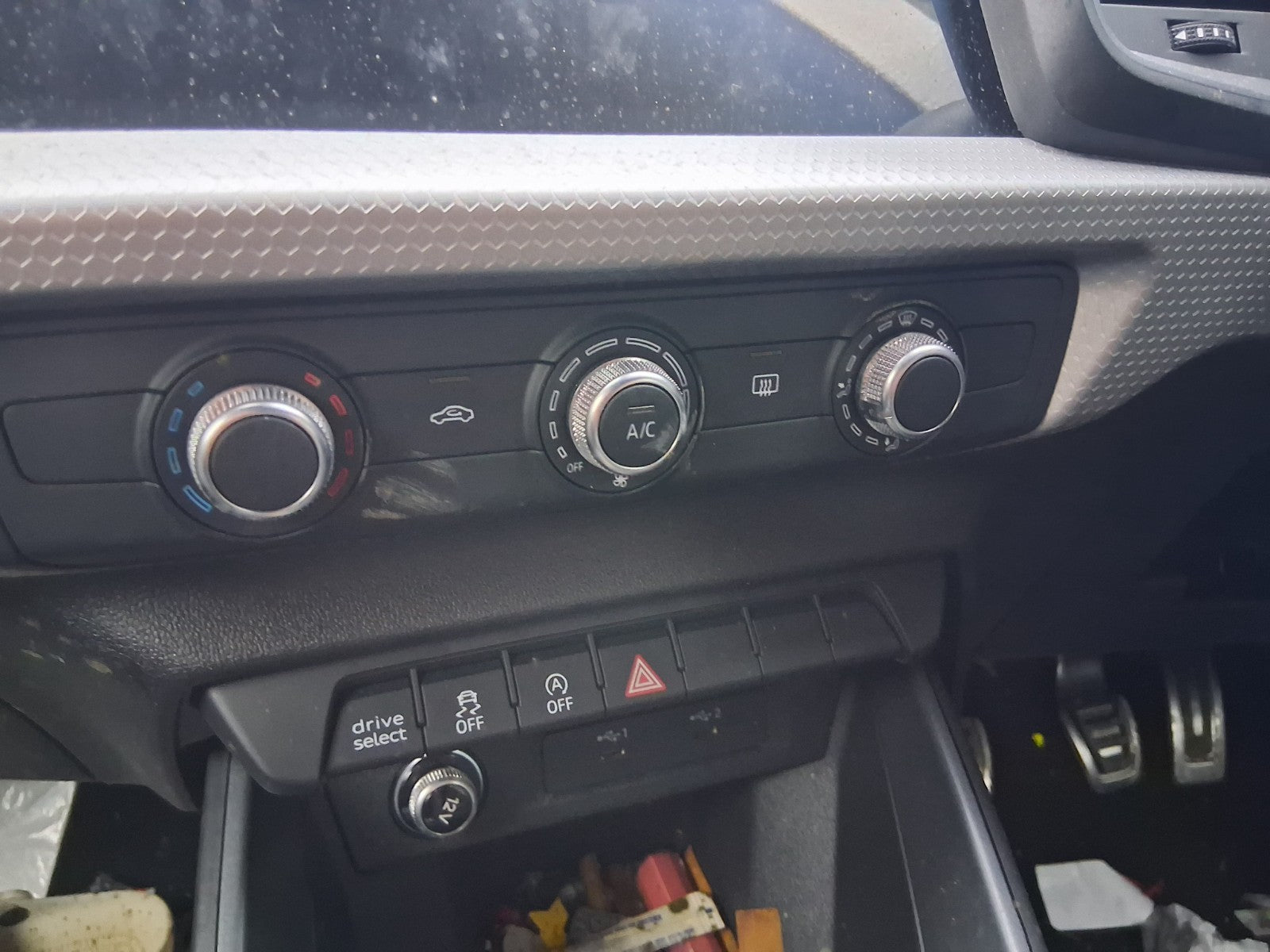 2025 AUDI A1 S LINE MK2 GB AC HEATER CLIMATE CONTROL SWITCH PANEL