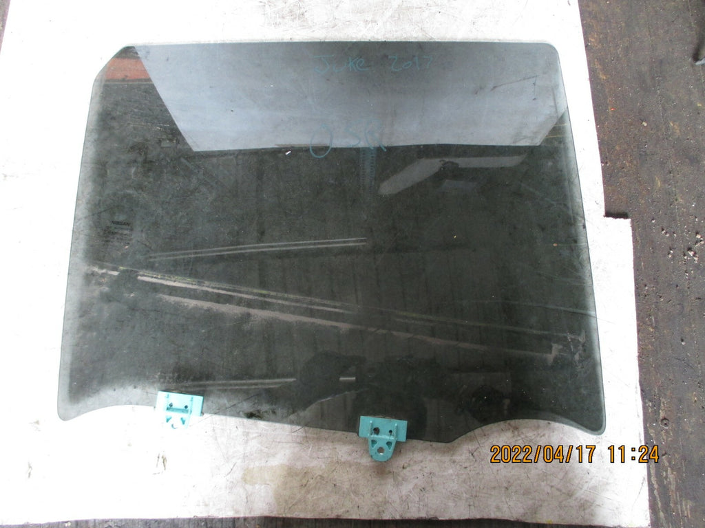NISSAN JUKE 2017 MK1 OSR REAR DRIVER SIDE WINDOW GLASS