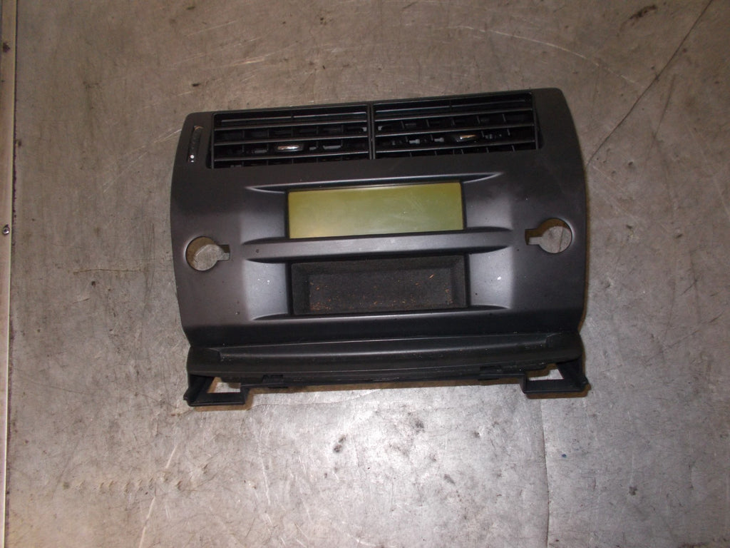 CITROEN C4 2006 MK1 DIGITAL DISPLAY & CENTRE AIR VENTS 9649599477