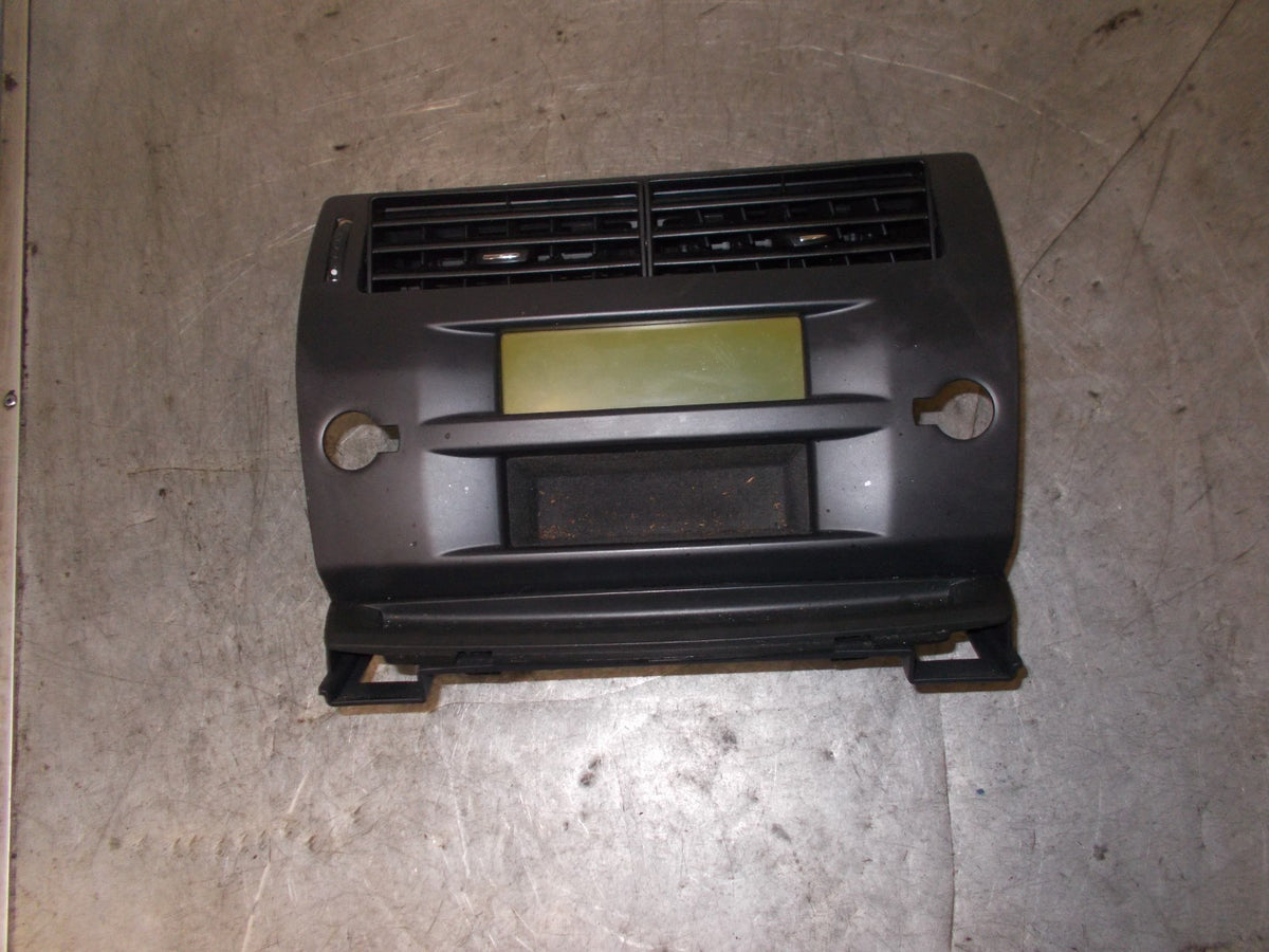 CITROEN C4 2006 MK1 DIGITAL DISPLAY & CENTRE AIR VENTS 9649599477