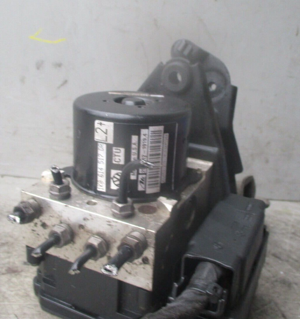 VOLKSWAGEN GOLF HYDRAULIC BLOCK CONTROL UNIT 0212-1919
