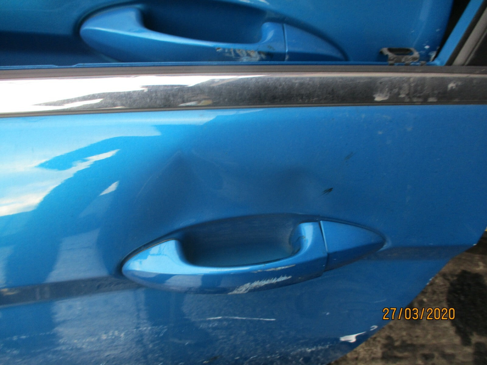 FORD FIESTA MK7 2013 NSF PASSENGER SIDE FRONT DOOR BLUE DAMAGED