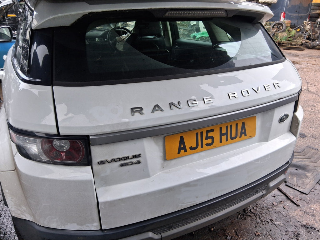 2015 RANGE ROVER EVOQUE L538 COMPLETE REAR TAILGATE BOOTLID WHITE