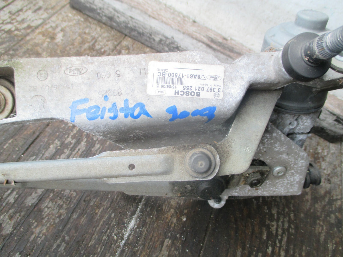 FORD FIESTA  2009 MK7 WINDSCREEN WIPER MOTOR WITH LINKAGE 3397021255