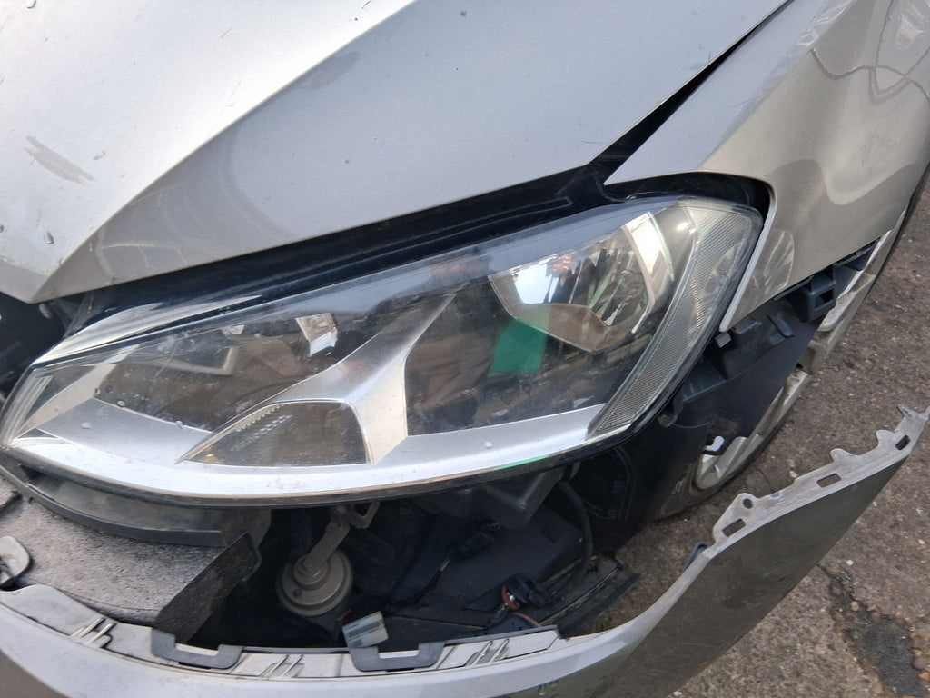 2016 VOLKSWAGEN GOLF MK7 NSF PASSENGER SIDE FRONT LEFT HEADLIGHT