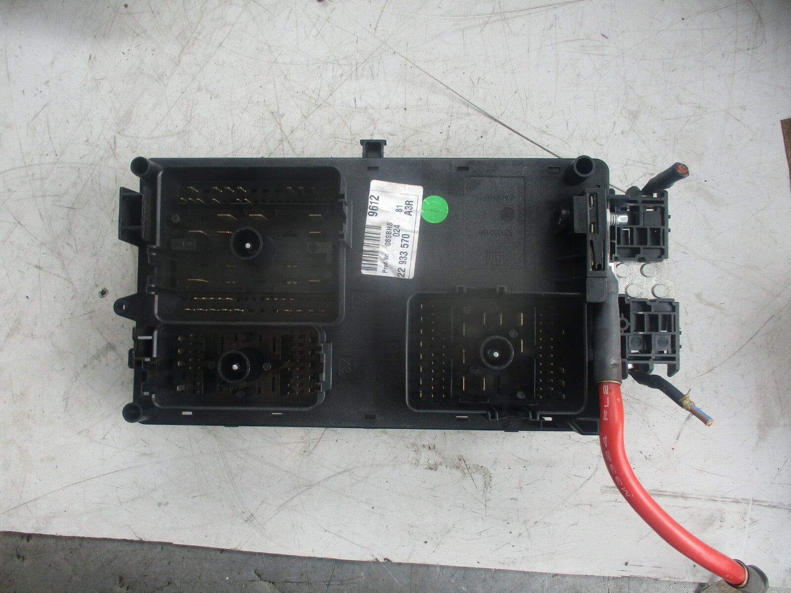 VAUXHALL INSIGNIA A MK1 CDTI FUSE BOX BODY CONTROL RELAY UNIT MODULE 22933570