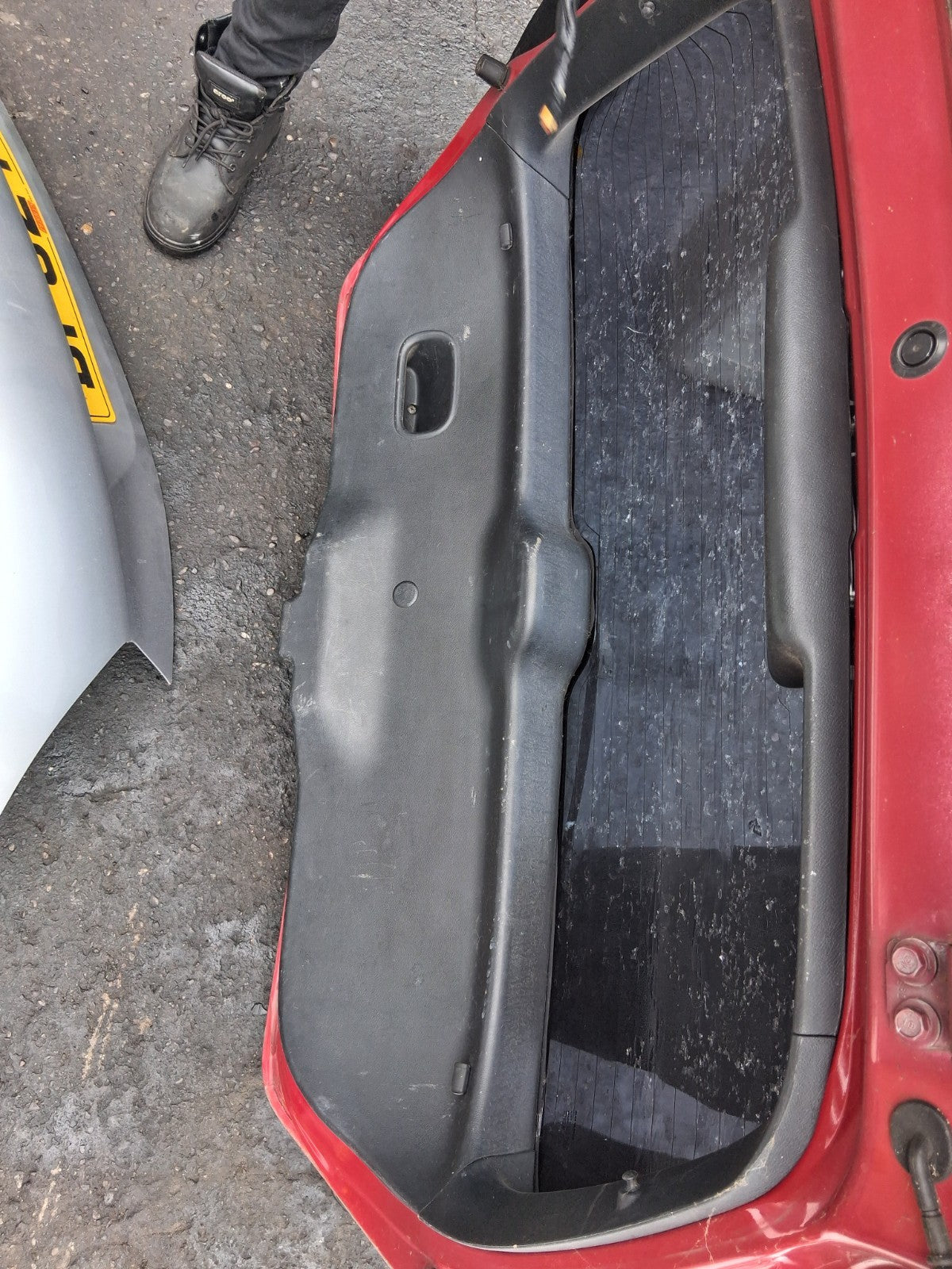 2005 HONDA CIVIC MK7 TYPE S 3 DOOR REAR HATCHBACK BOOTLID TAILGATE RED R81