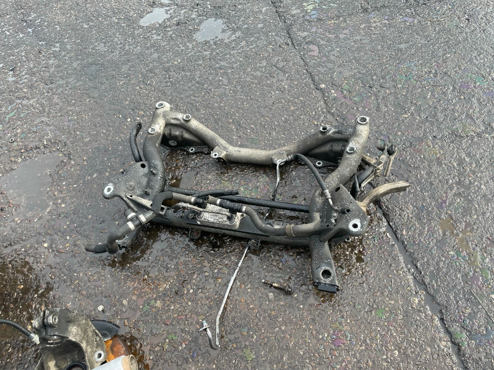 2014 MERCEDES C CLASS W204 C220 2.1 DIESEL FRONT SUBFRAME SUB FRAME