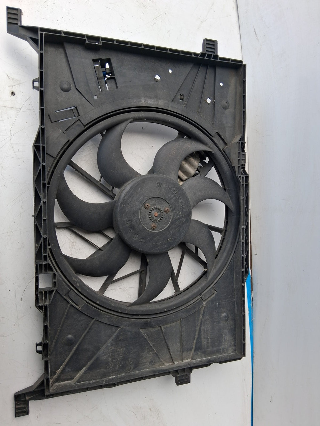 2021 MERCEDES A CLASS RADIATOR FAN ONLY A1695060599