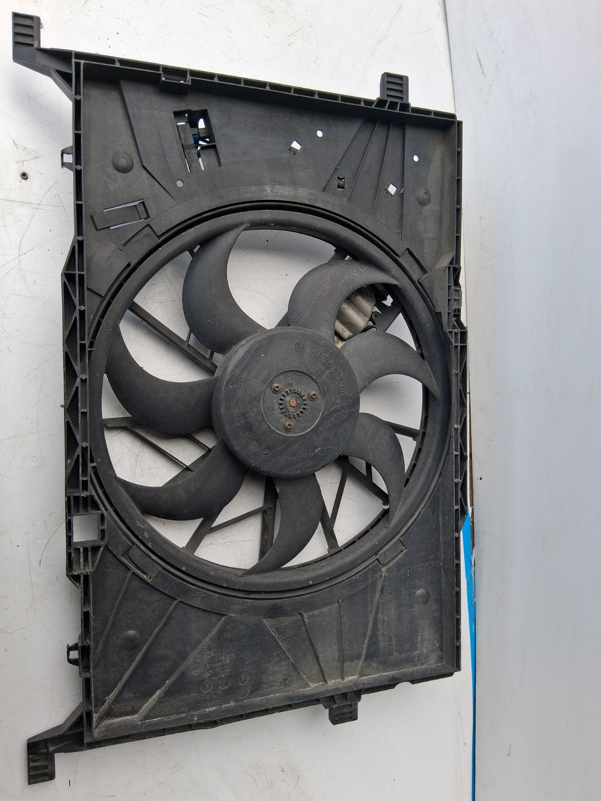 2021 MERCEDES A CLASS RADIATOR FAN ONLY A1695060599