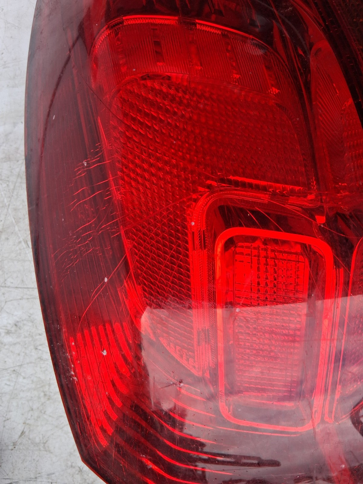 2013 VAUXHALL ASTRA J ESTATE OSR DRIVER REAR RIGHT OUTER TAIL LIGHT 13282243