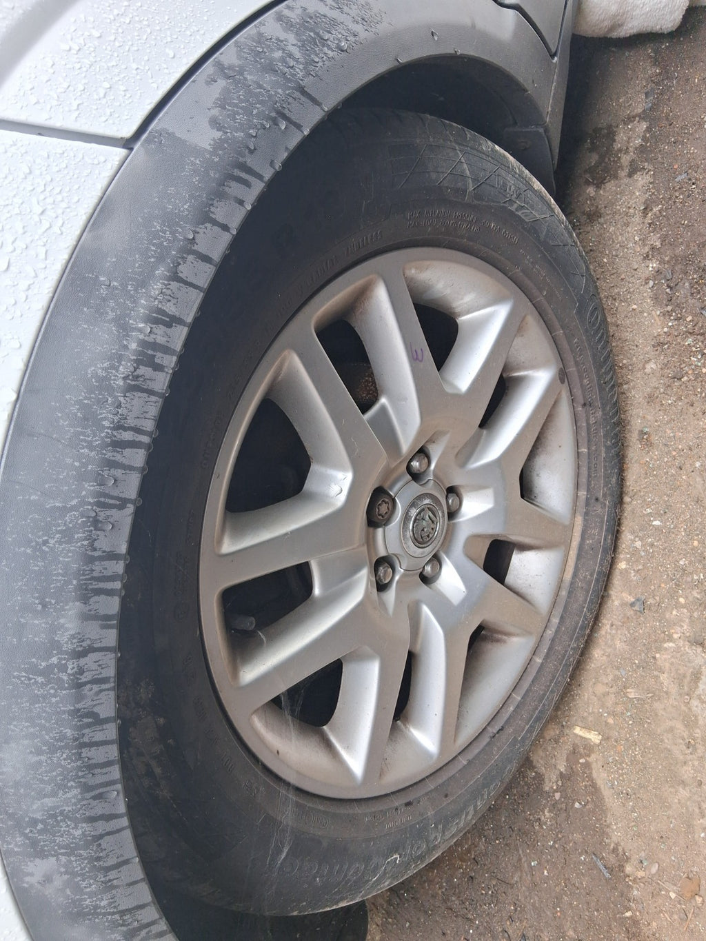 2015 VAUXHALL ANTARA MK1 18 INCH ALLOY WHEEL WITH TYRE 235/55R18 REF 3