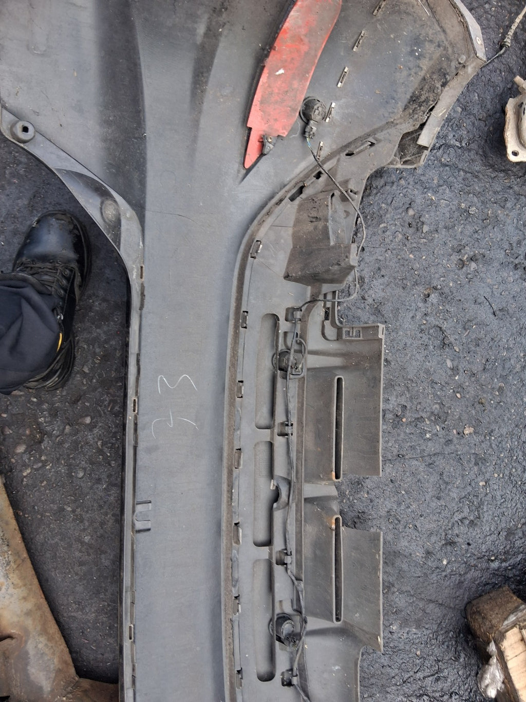 2014 FORD FIESTA MK7 COMPLETE REAR BUMPER WITH PDC SENSORS BLACK