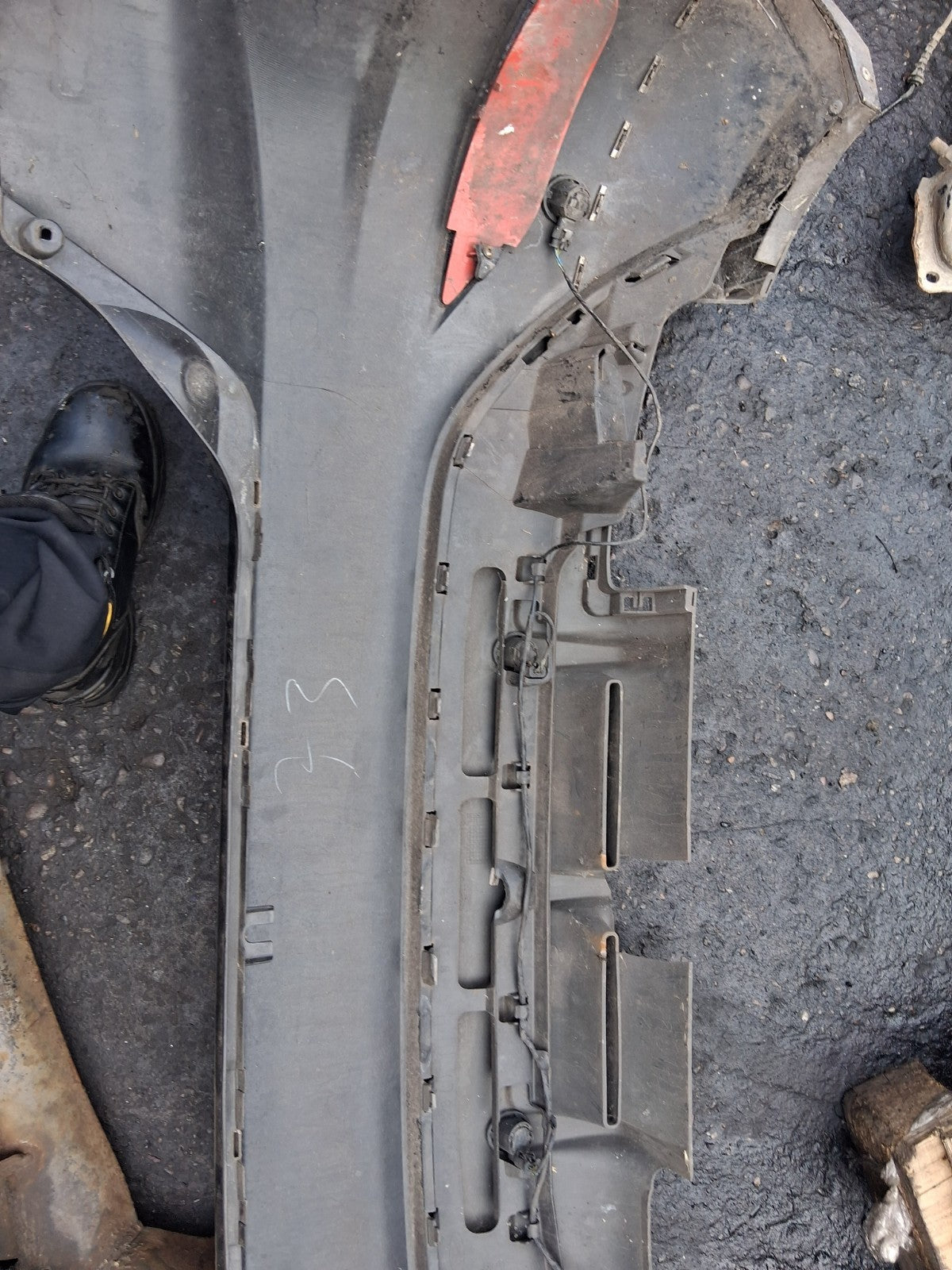 2014 FORD FIESTA MK7 COMPLETE REAR BUMPER WITH PDC SENSORS BLACK