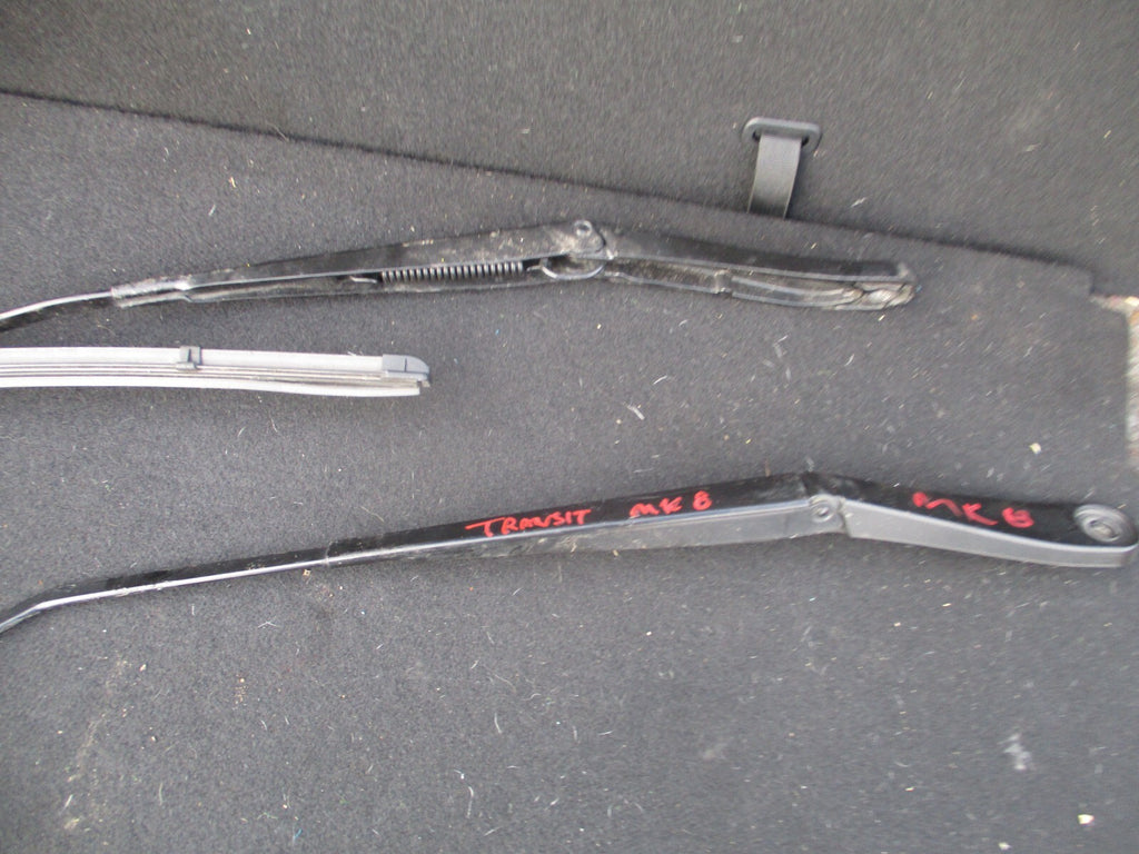 2021 FORD TRANSIT 350 MK8 FRONT WINDSCREEN WIPER ARM BLADES SET