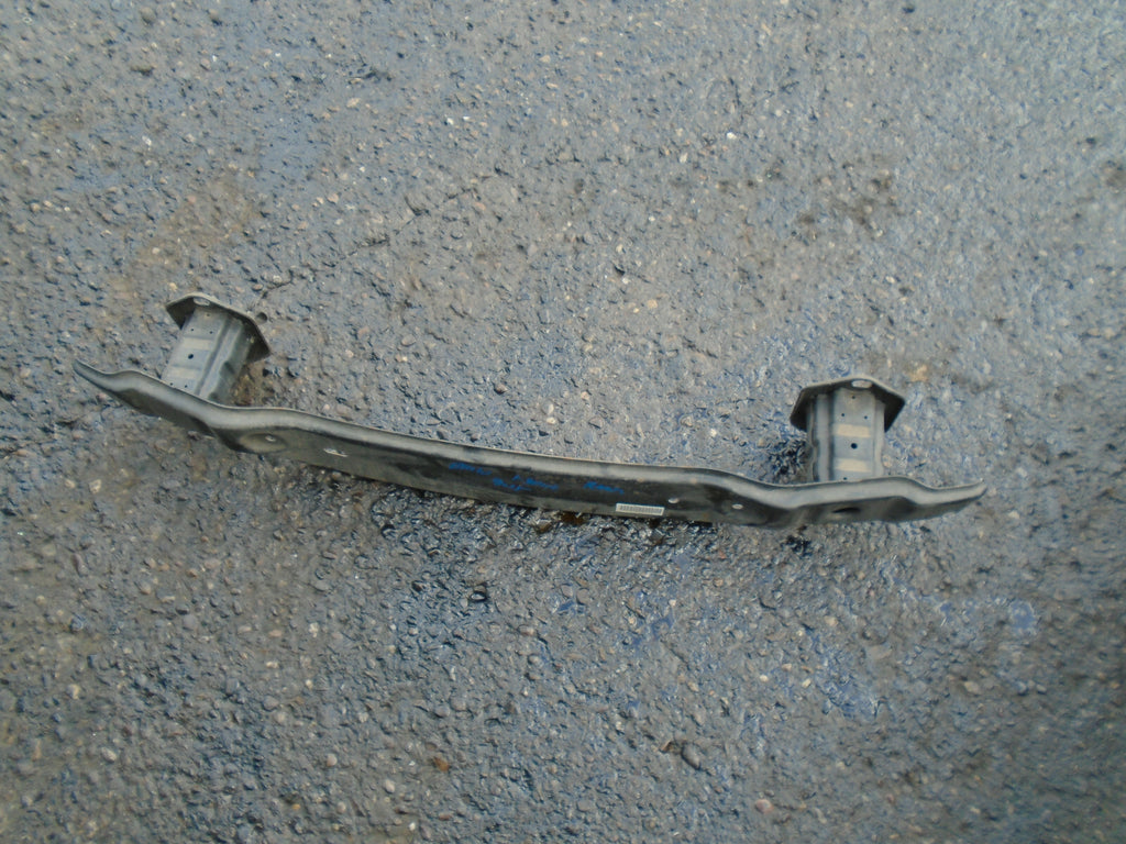 BMW 1 SERES F20 2015 LCI FACELIFT REAR BUMPER REINFORCEMENT CRASH BAR